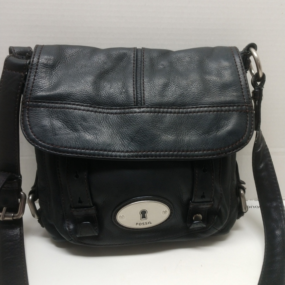 FOSSIL Crossbody Messenger Purse Black Leather